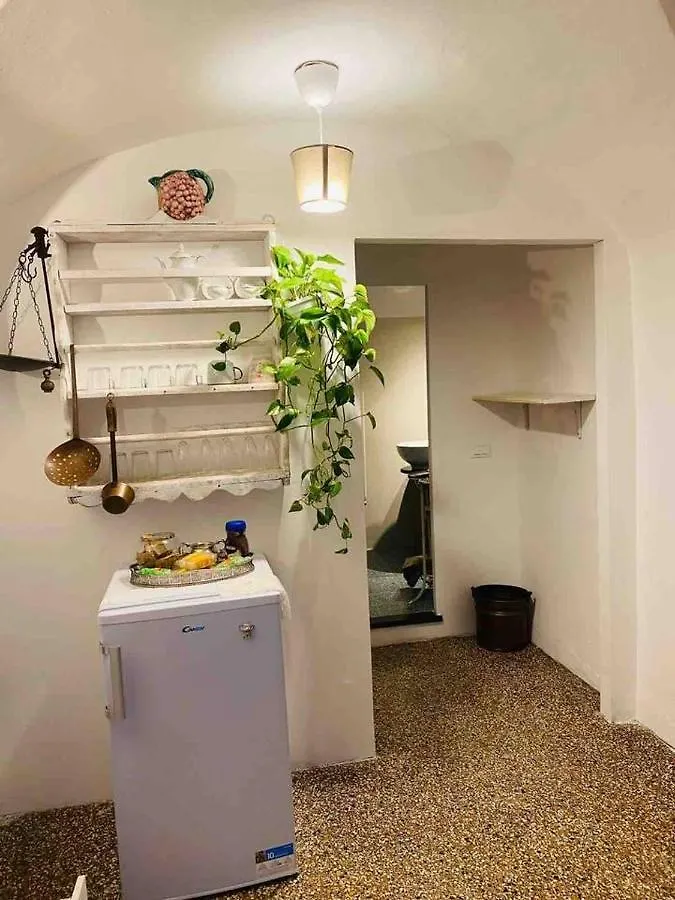 Apartment Nel Cuore Di Genova Italy